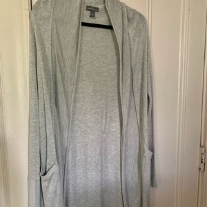 Market & Spruce light grey cardigan